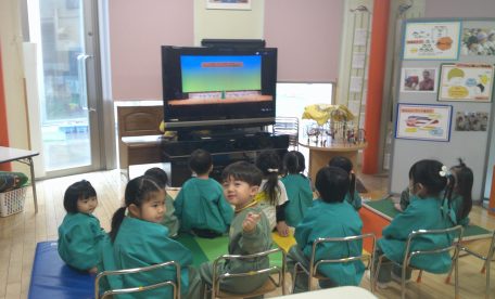 ビデオ鑑賞会